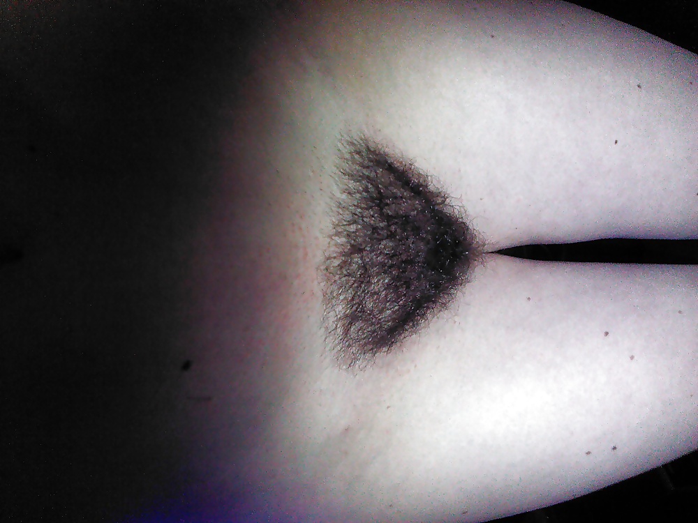 Love full bush #8752604