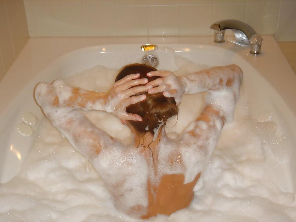 Amateur MILF Poses + Bathes #2622794