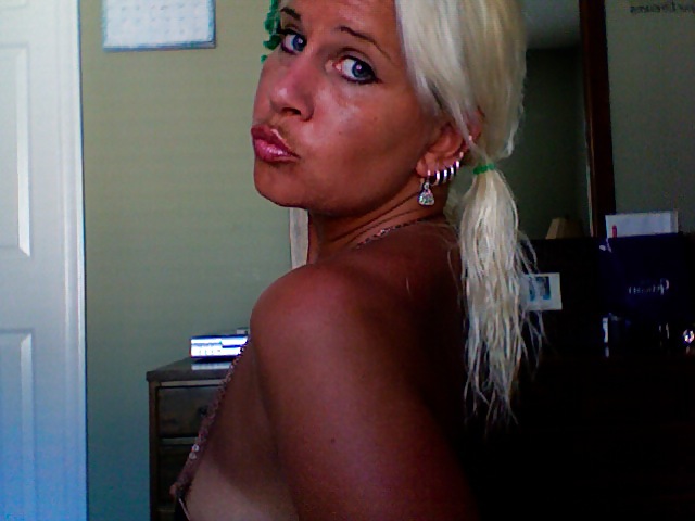 Sea hotfoot Bikini  #9555272