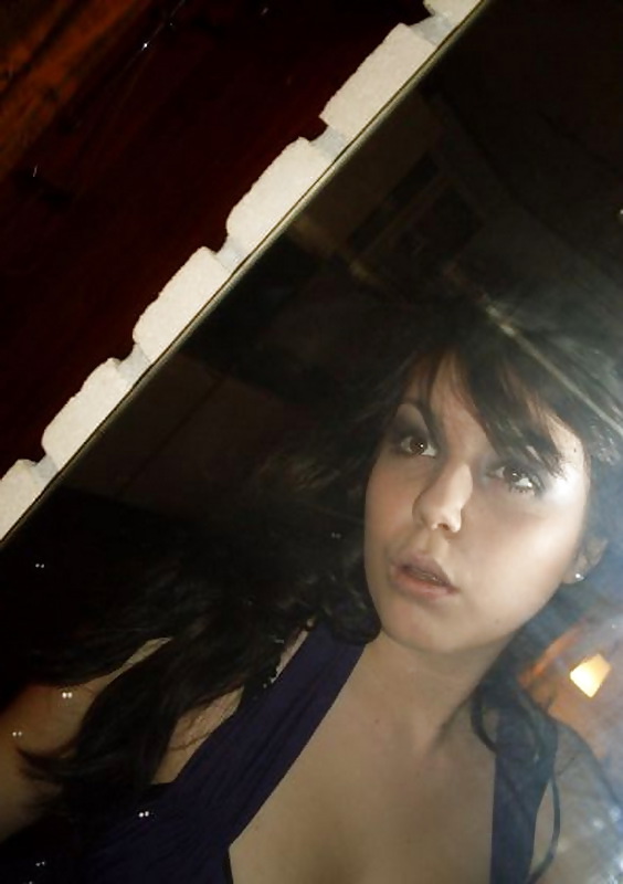 Deni #3842211