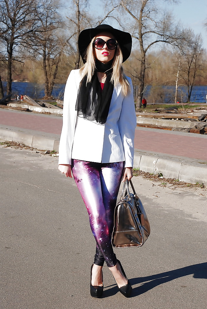 The best Leggings I have found in Hamsters - Space Leggings #16021830