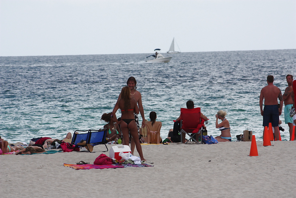 Culi di ragazze di Miami
 #17894747