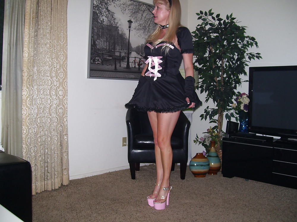 Busty amateur milf wife having fun #8961018