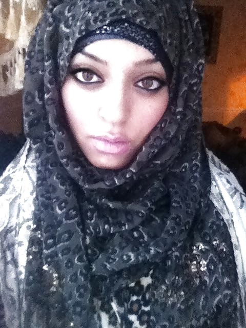 Hijab Faces  #12921362