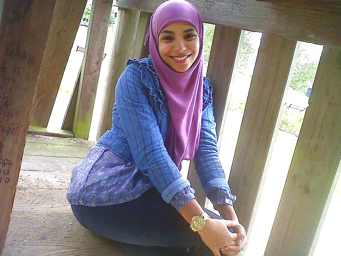 Hijab Faces  #12921374
