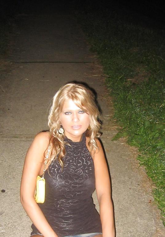 BLOND BITCH 3 #3881396