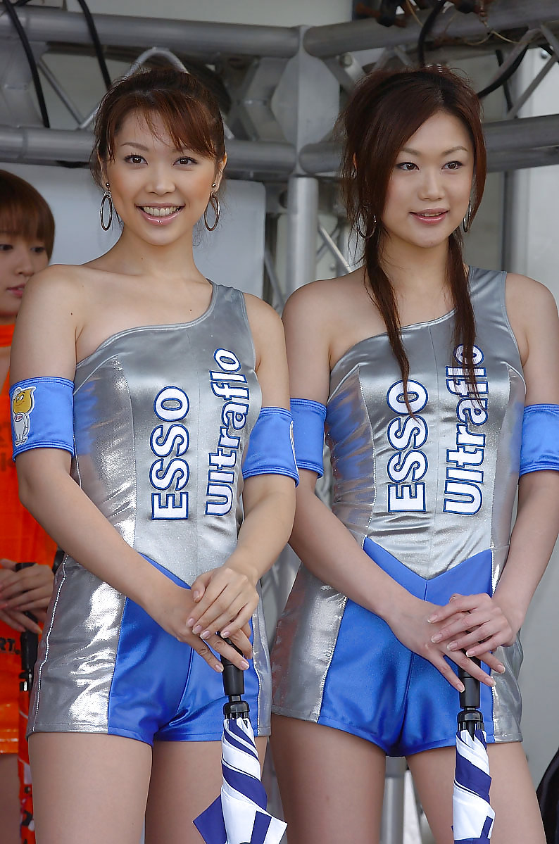 Reinas japonesas de la carrera en la pista (3)
 #5737190
