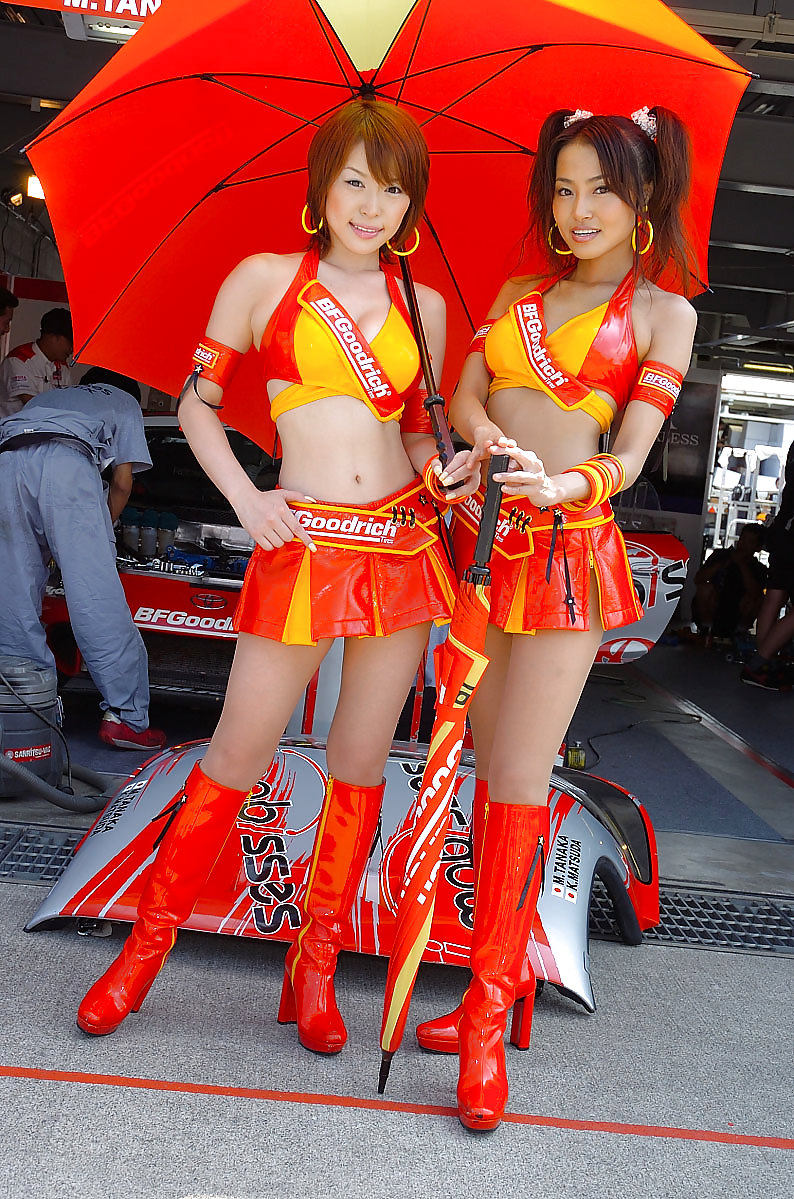 Reinas japonesas de la carrera en la pista (3)
 #5737285
