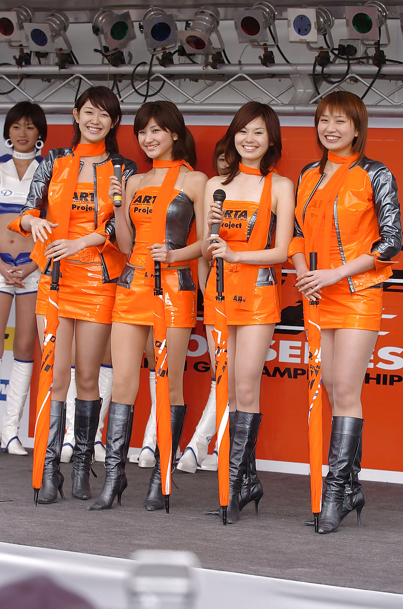 Reinas japonesas de la carrera en la pista (3)
 #5737482