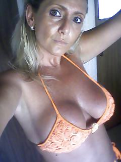 Milf rubia tetas falsas
 #8088411