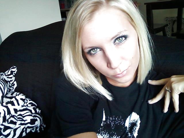 Faces to cum on
 #16195123