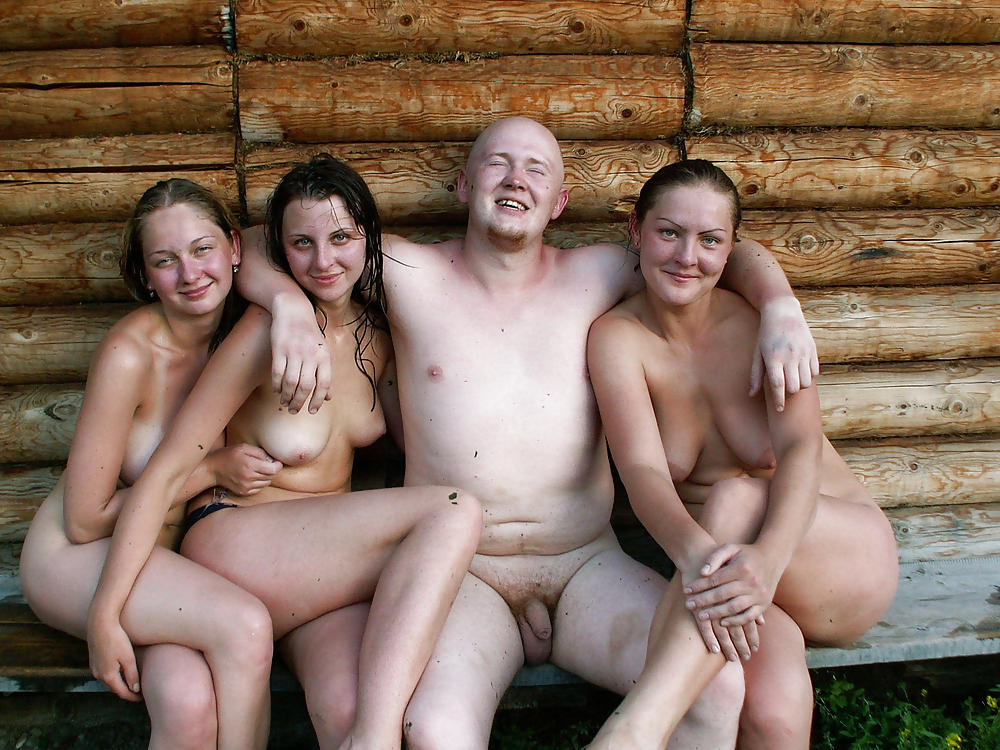 Nudistas naturistas flash público al aire libre #14
 #16237665