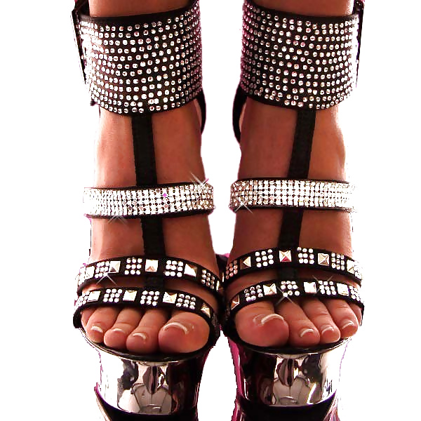 Pies zapatos tacones dedos de los pies
 #5471014