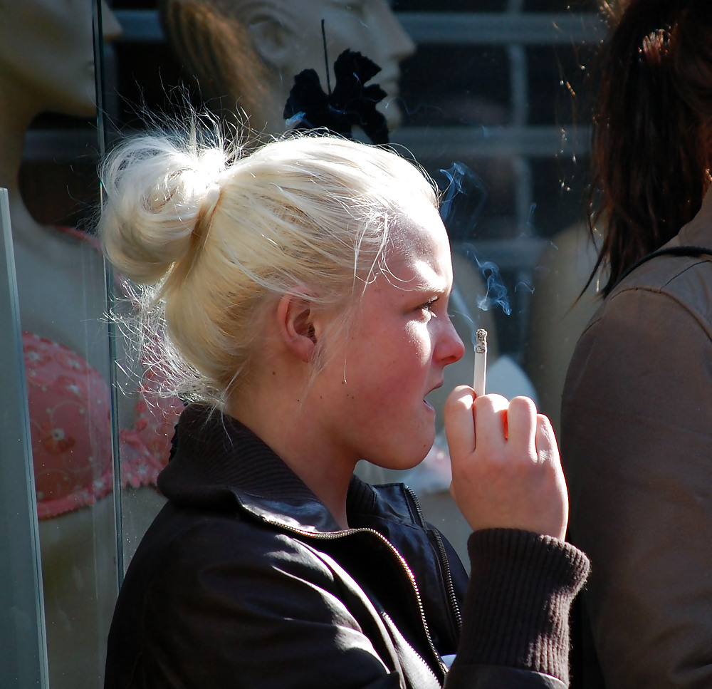 Mothers and Daughters Smoking #7323691