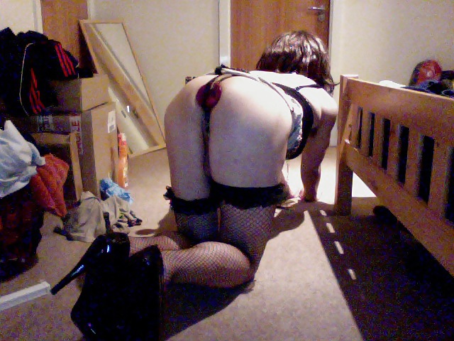 Emma Schlampe DWT Tranny Hure Bilder #18915789