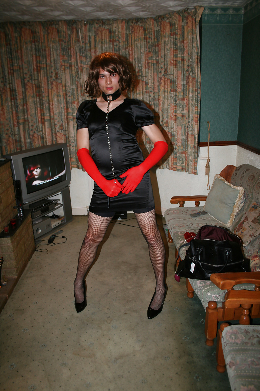 Emma Schlampe DWT Tranny Hure Bilder #18915832