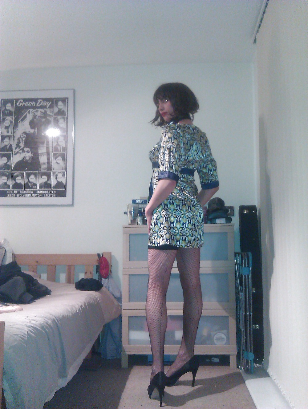 Emma Schlampe DWT Tranny Hure Bilder #18915942