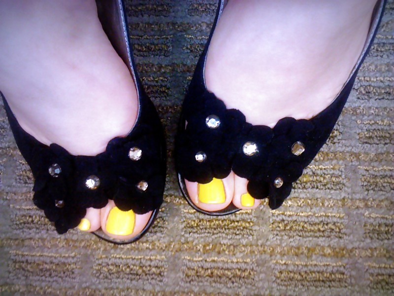 Tootsies! #9512888