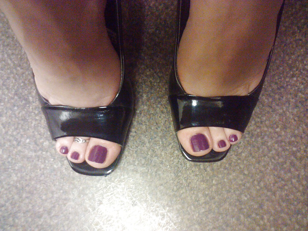 Tootsies! #9512965