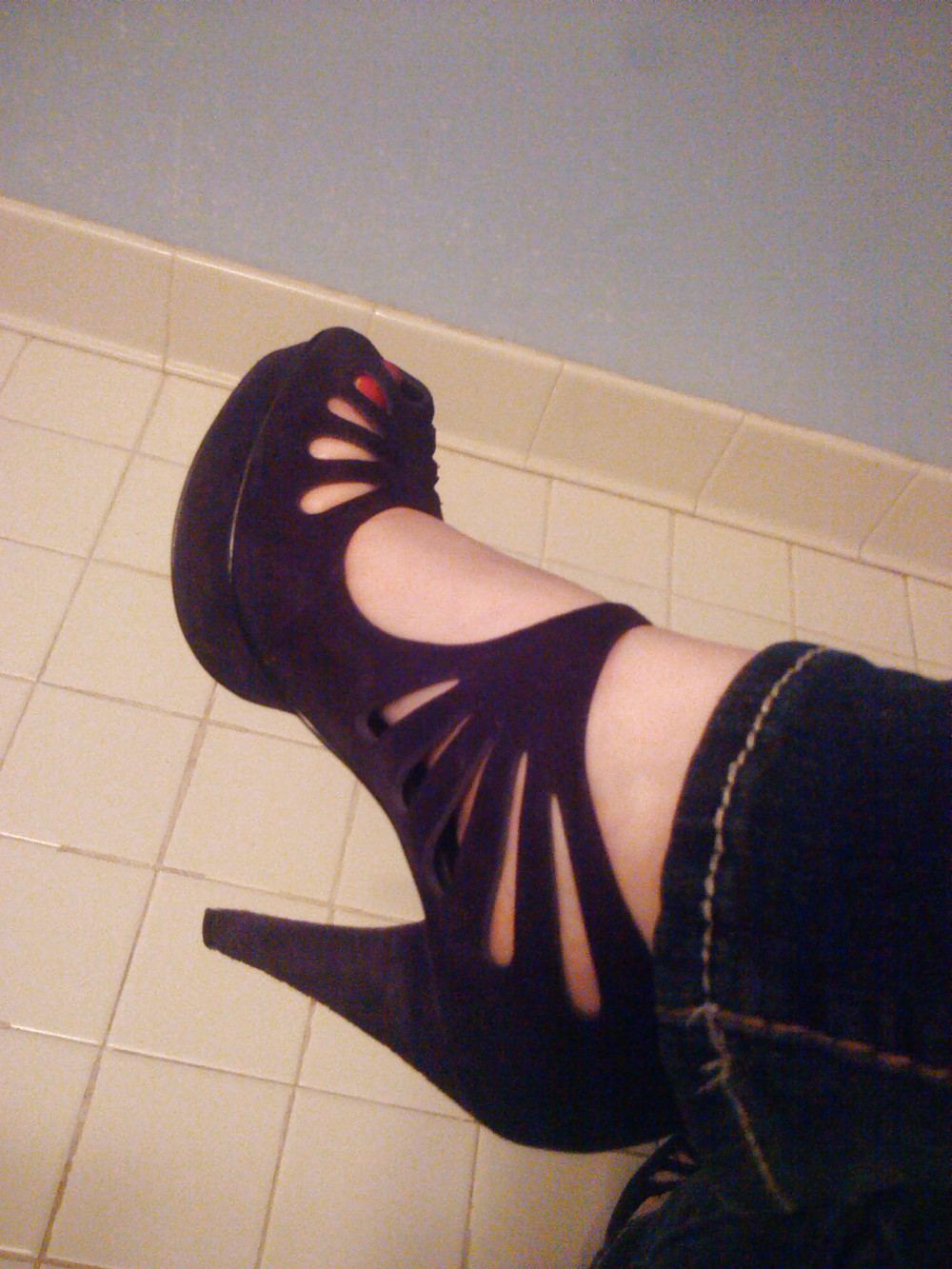 Tootsies! #9512978
