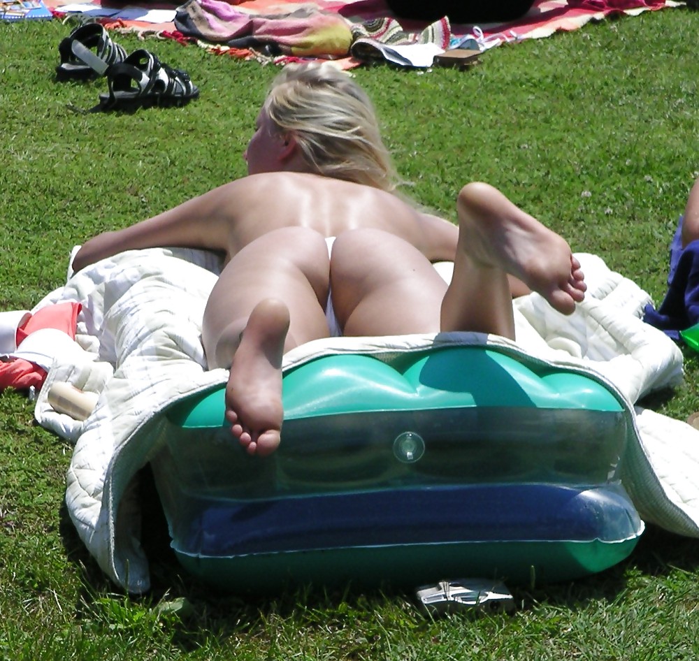Voyeurpics of topless danish blonde on Hungarian beach #12822681