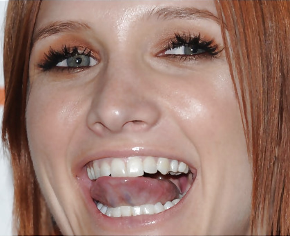 Ashlee simpson
 #14156975