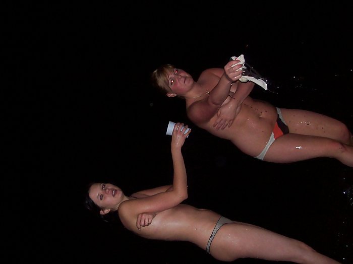 Skinny dip teentits #20050530