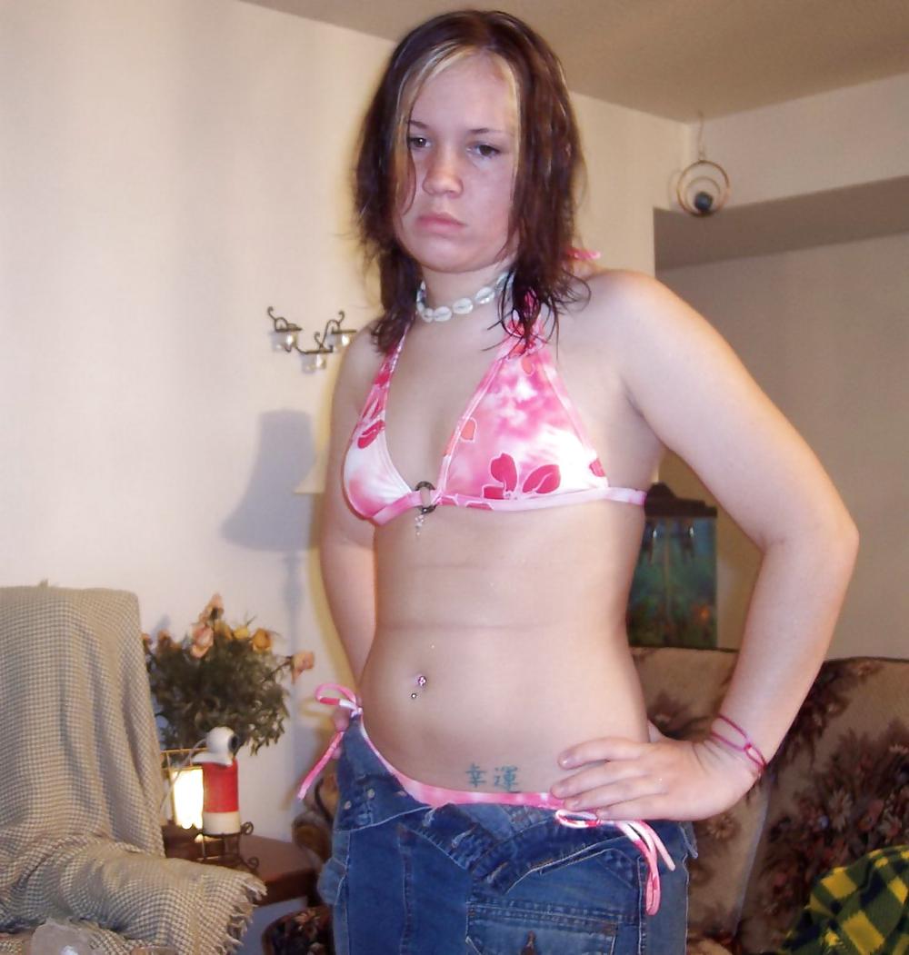 Brünette Teenager Posing #1180941