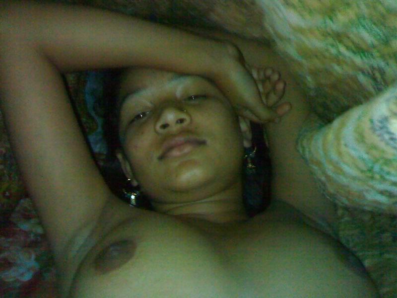 Srilankische Jungfräulichkeit Geknallt - Eeerrrrrr #15736862