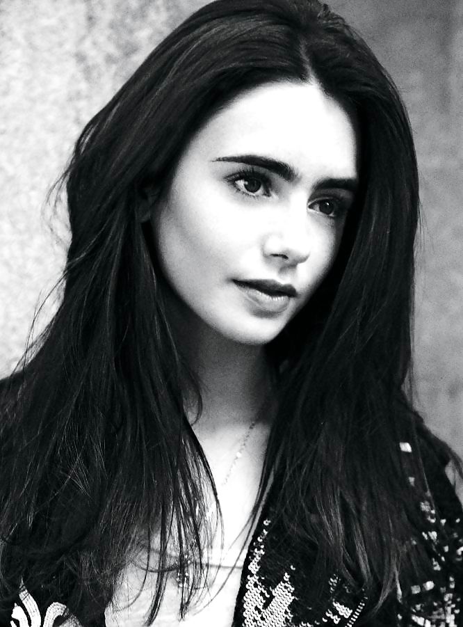 Super cutie lily collins
 #9811842