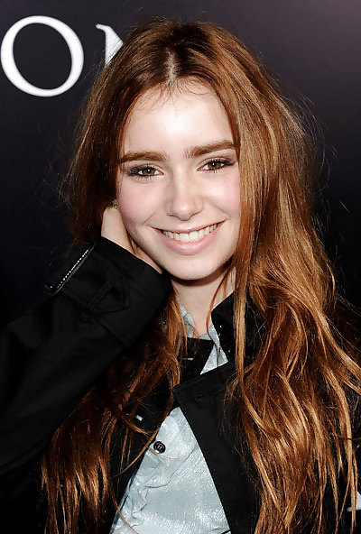 Tidy Cutie Lily Collins #9811878