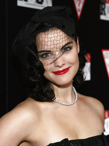 Jaimie alexander collezione
 #3923637