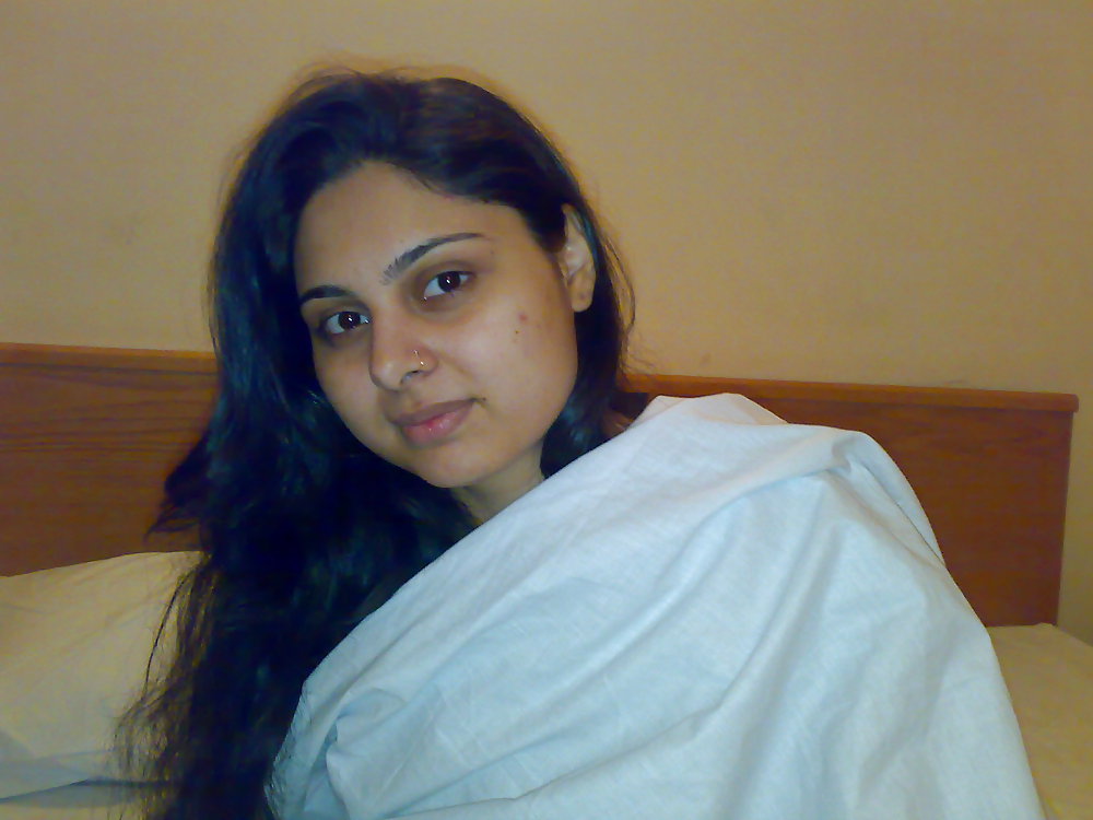 Naima #6353152