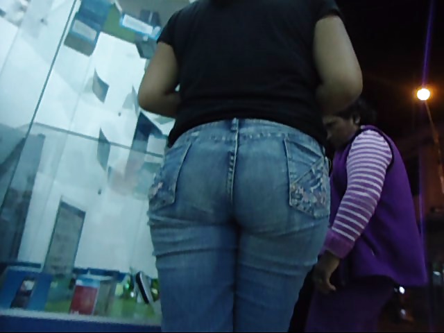 Culazo en jeans #18935925