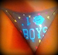 ランダムな女の子4
 #22471335