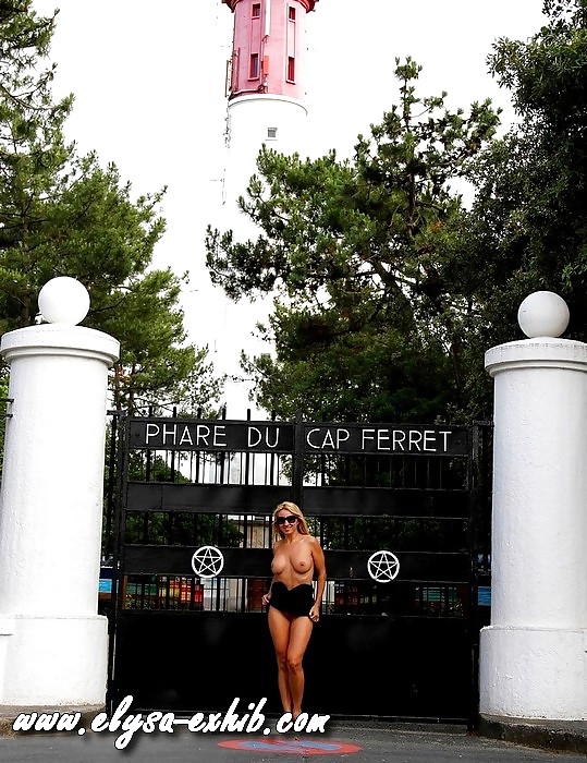 Flashing and nude in Cap Ferret #14290241