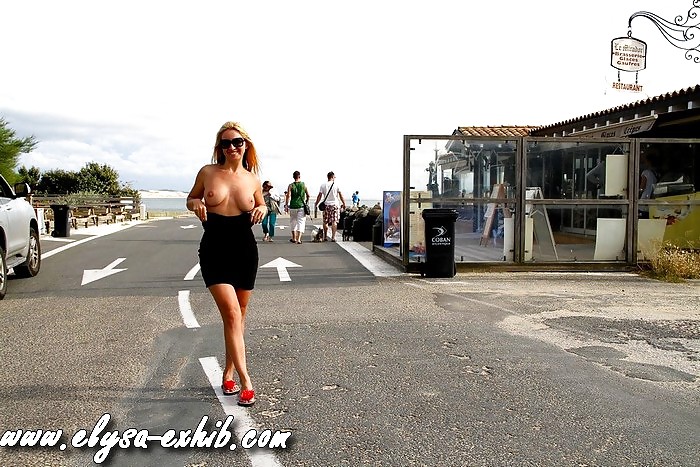 Flashing and nude in Cap Ferret #14290246
