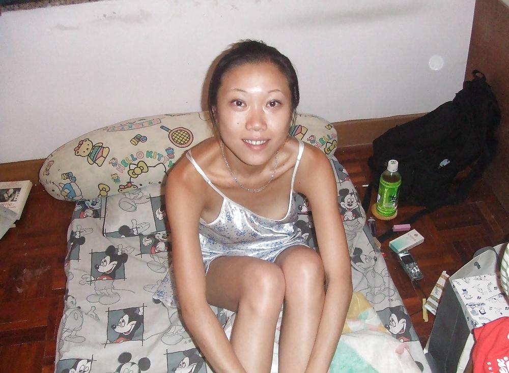 Giovane ragazza cinese calda
 #6410813