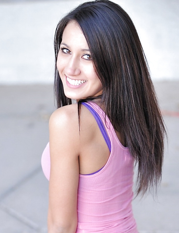 Amia Moreti Porn actress #6165739