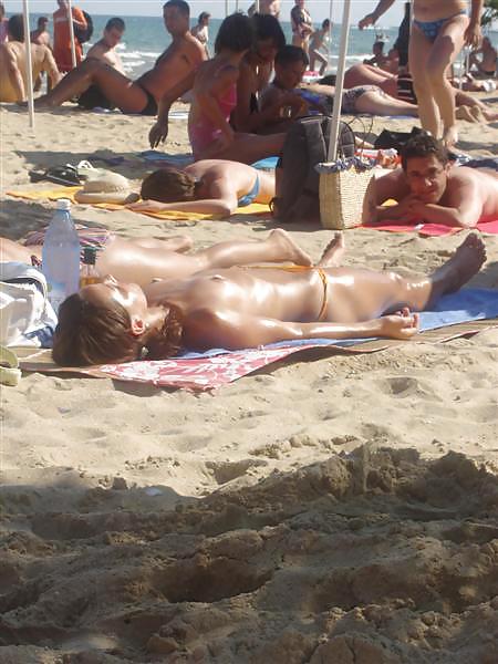 Chicas de playa búlgaras del mar negro - vi
 #10718768