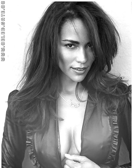 Paula maxine patton 
 #19101599