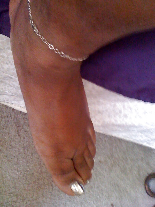 My wife cute feet & toes #4010353