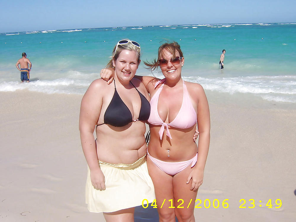 Chubbies en bikini 3
 #11931504