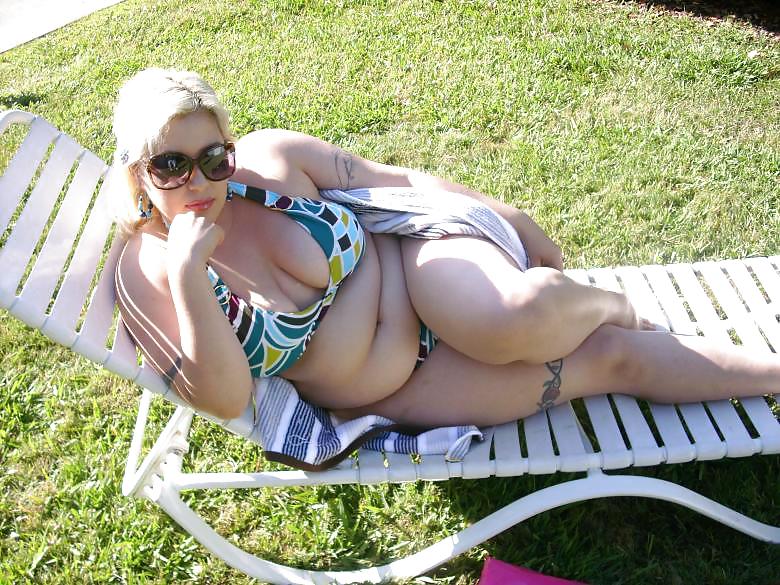 Chubbies en bikini 3
 #11931532