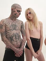 Andrej y da zombie boy
 #5478033