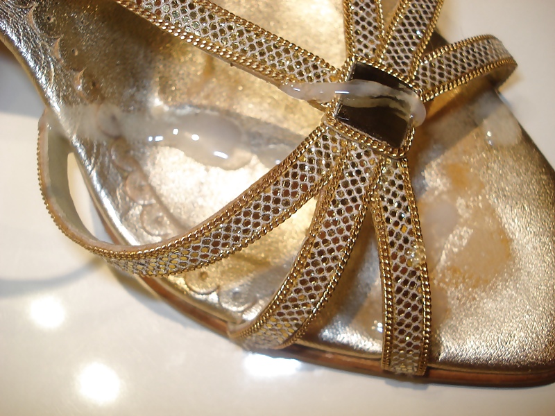 Gold sandals  #3403097
