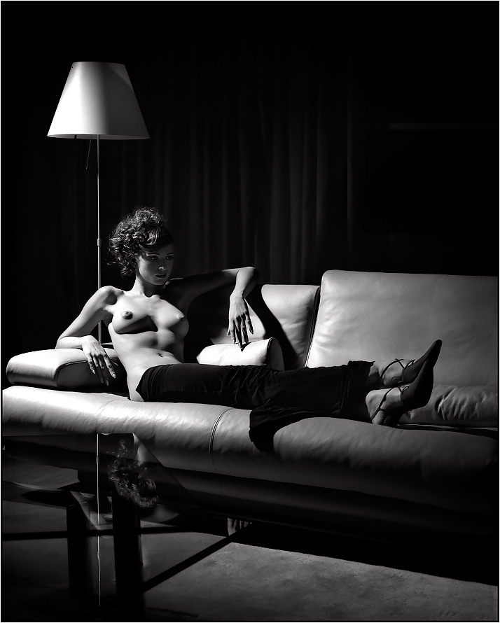 Black & White (Victor Vassilev) #9005571