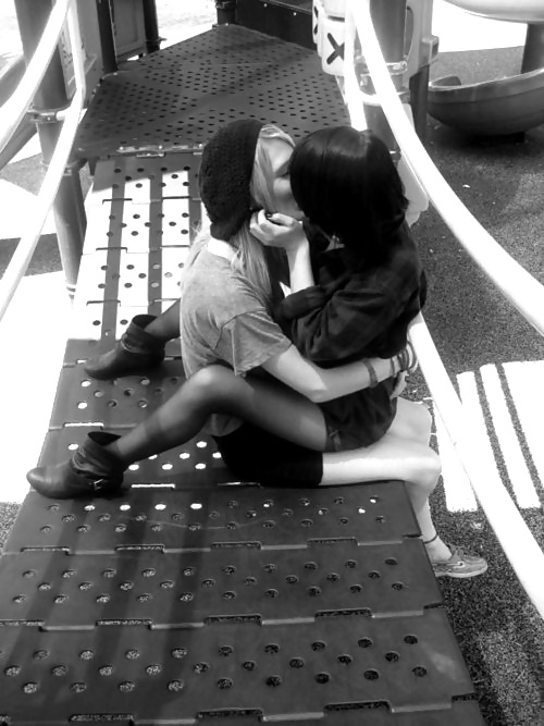 Blanco y negro o gris
 #12388606