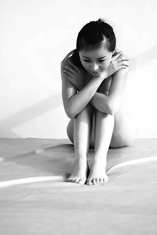 Blanco y negro o gris
 #12389450