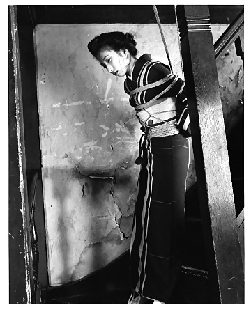 Blanco y negro o gris
 #12390050